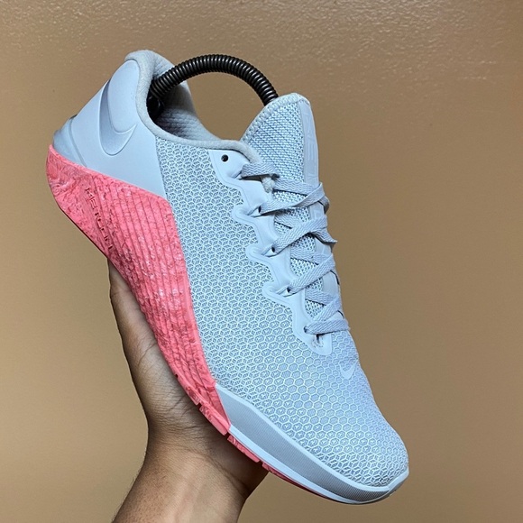 Nike Metcon 5 Women’s Running Sneakers - Pure Platinum Size 10 - Picture 6 of 16